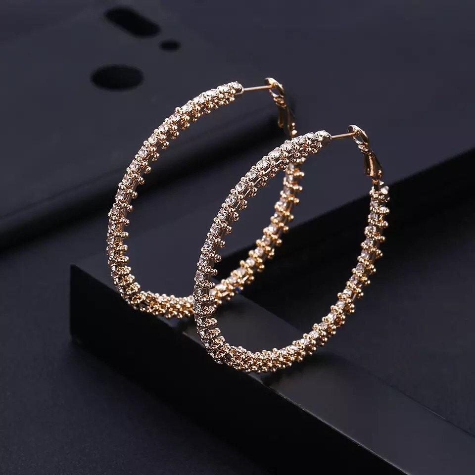 Nib 18 Kt Yellow Gold Pink Diamonds Hoop Earrings
